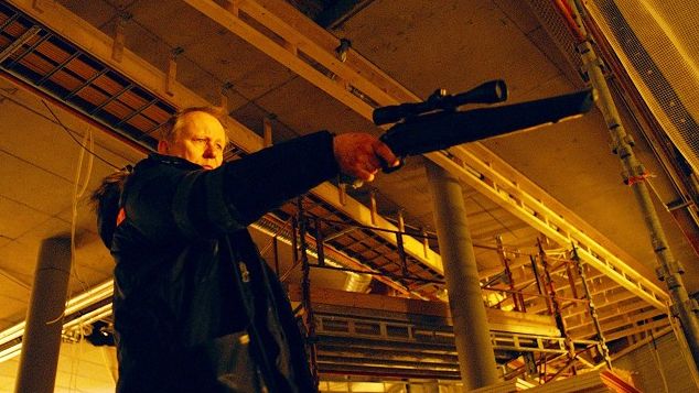 ANMELDELSE: En norsk bestefar med plog går amok som en Tarantino-film
